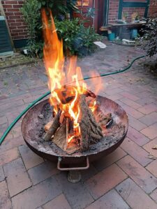 ferienhof ohlenbusch worpswede grundstueck lagerfeuer 001