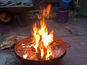 ferienhof ohlenbusch worpswede grundstueck lagerfeuer 004
