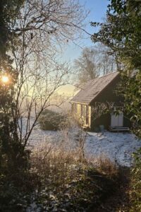worpswede ferienwohnung lichtgruen aussenansicht haus winter2